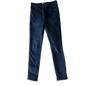 Abercrombie Women's Size 27 / 4S *4 Short* Super Skinny High‎ Rise Dark Wash